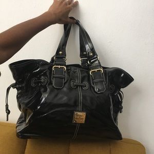 Dooney & Bourke